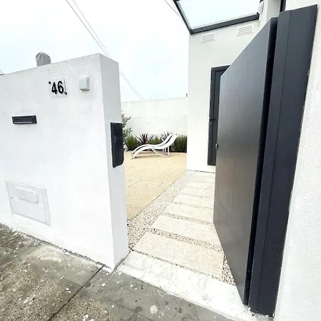 House By Trip2portugal 에스피뇨